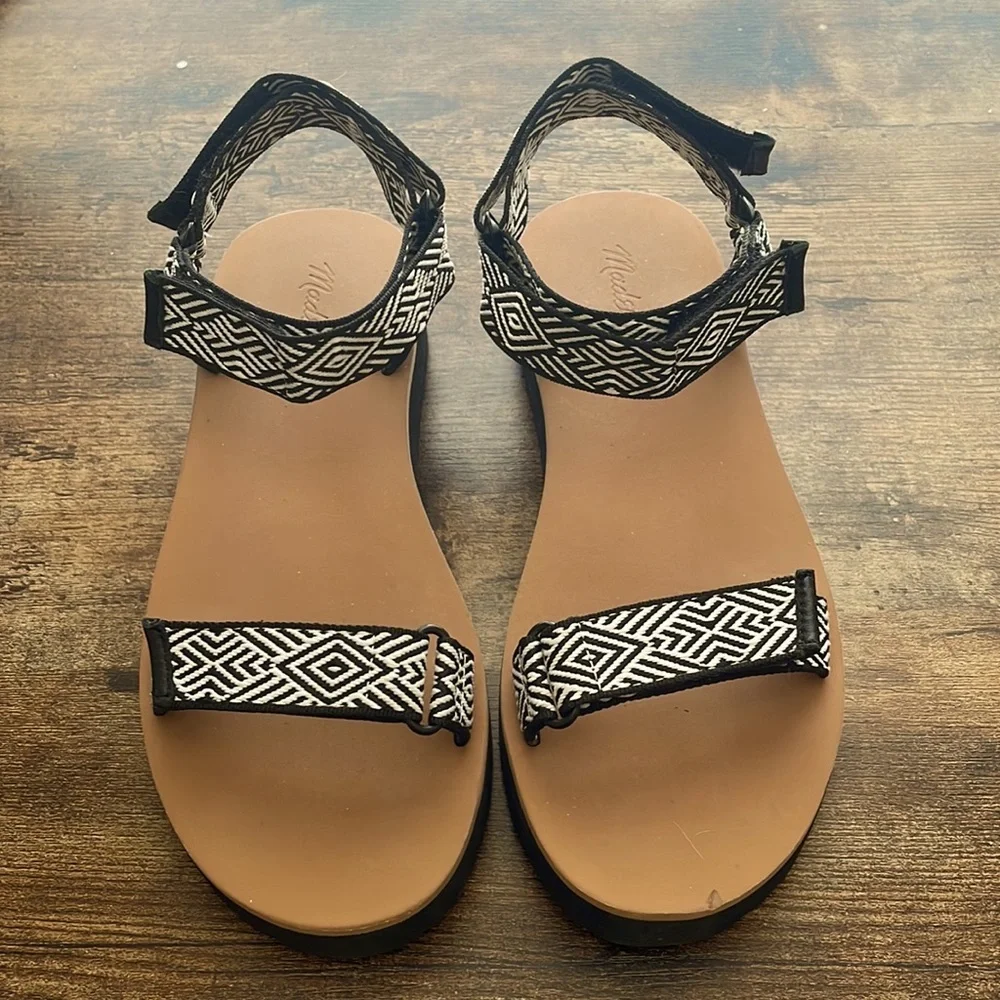 NEW MADEWELL The Re(sourced) Maggie Sandals - Picture 2 of 10